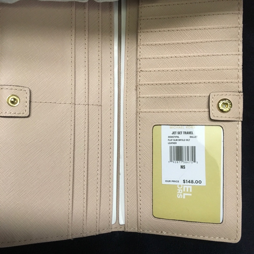 💥FINAL OFFER💥Michael Kors Sofia tote w/Wallet - Picture 5 of 6